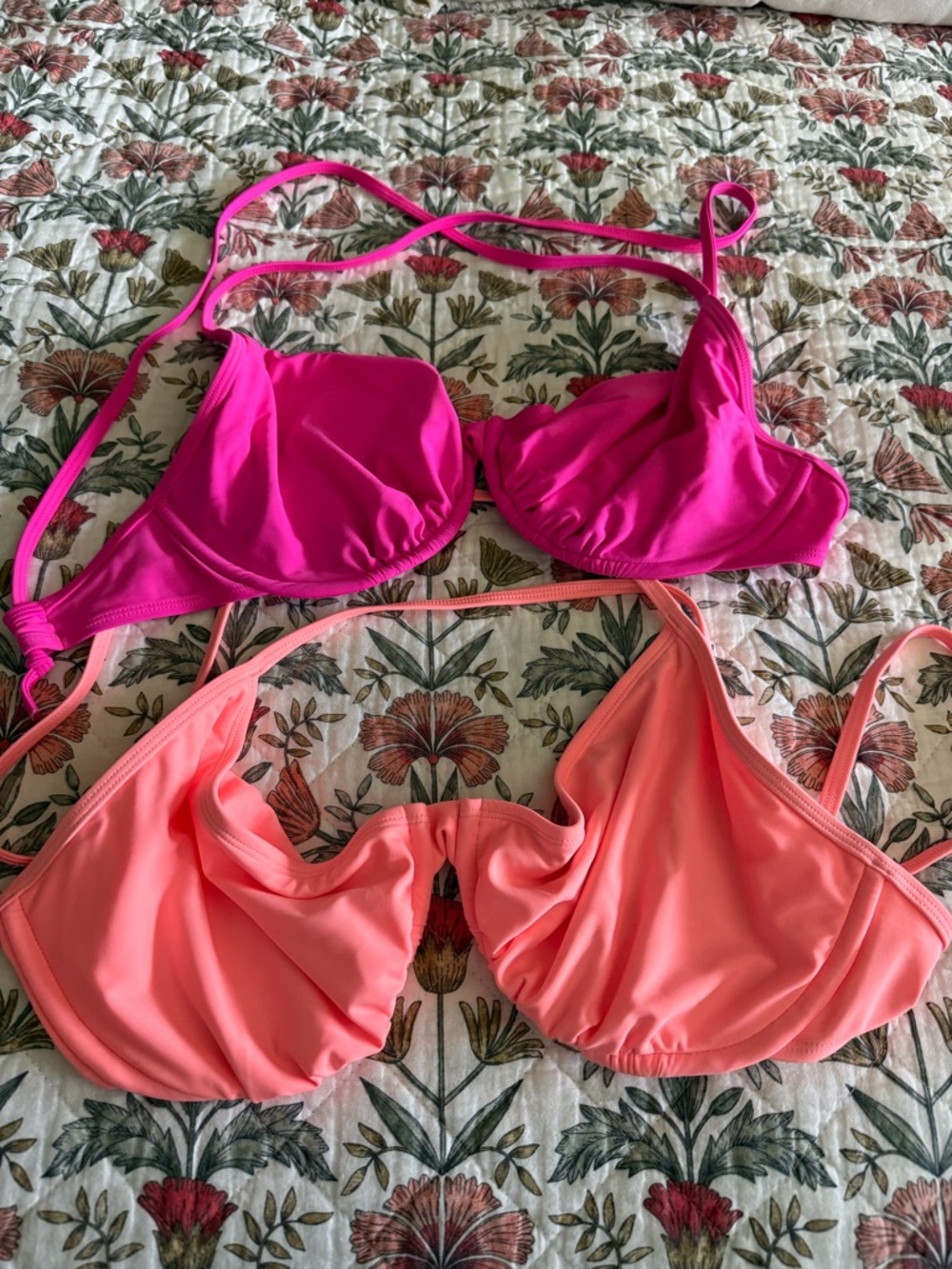 Body Glove Coral + Pink Bikini Tops F Cup